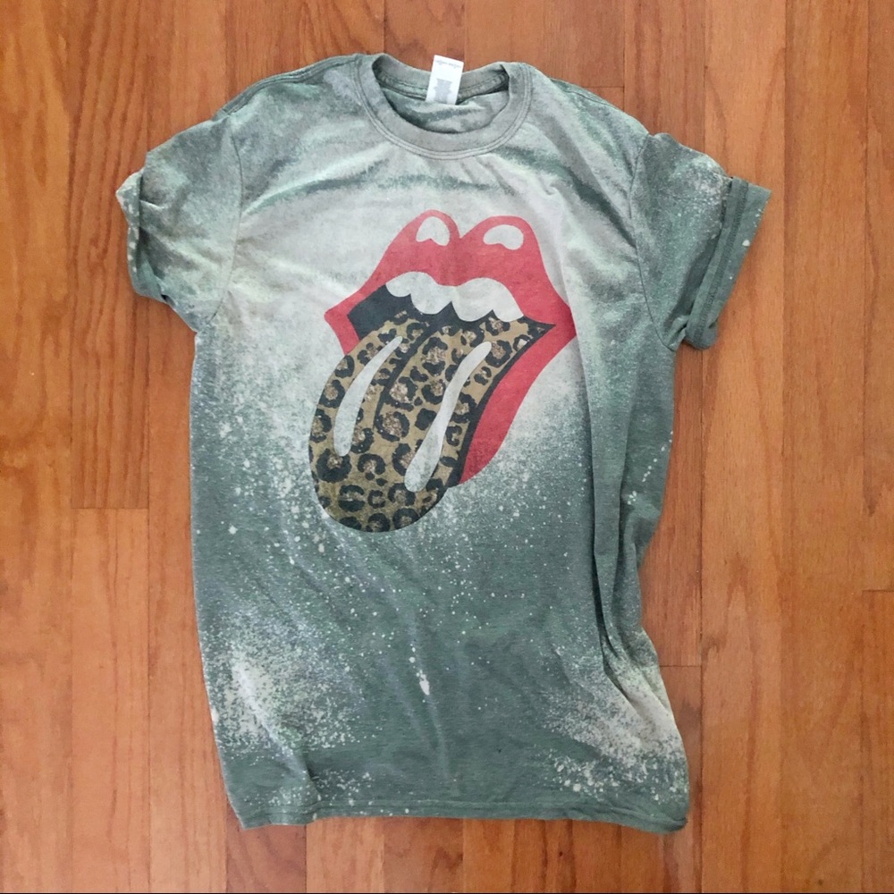 NEW Bleached Leopard tongue Kiss Top S-3X shirt - Picture 5 of 6